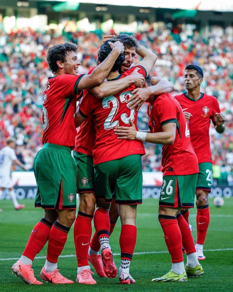 葡萄牙队表现抢眼，力克法国晋级决赛