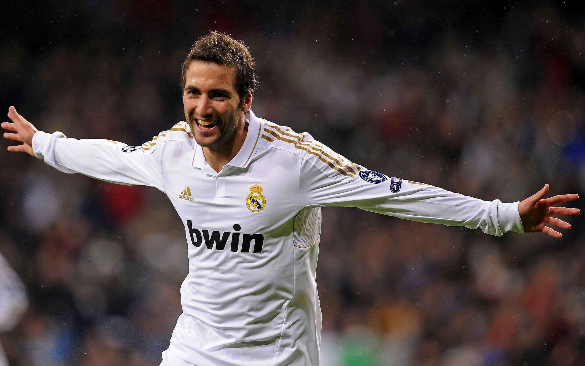 世界杯之夜，哈兰德连续得分拉开差距，北欧风暴席卷美加墨