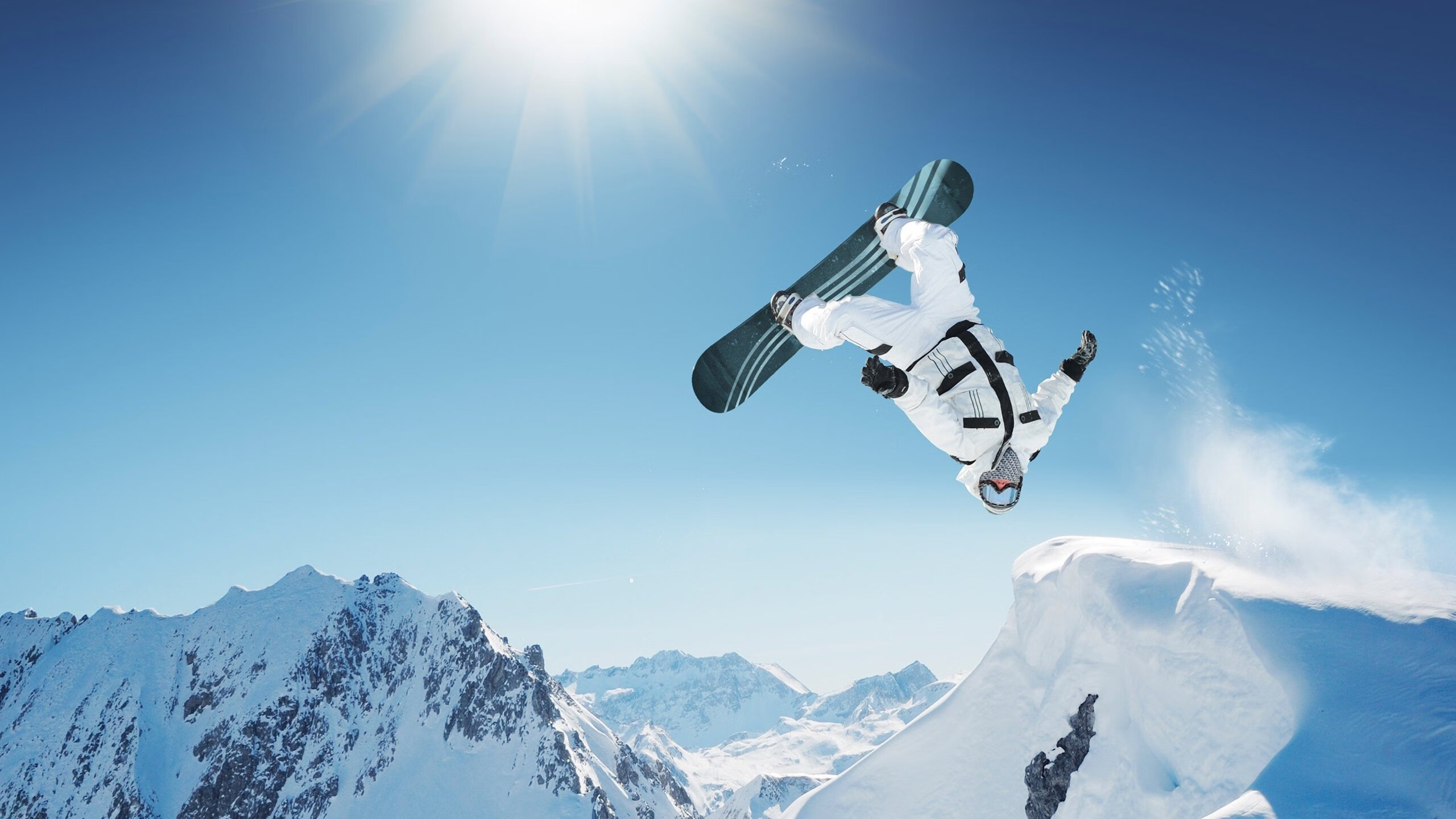 猛龙对阵奇才,武切维奇点燃赛场,全能中锋主宰攻防